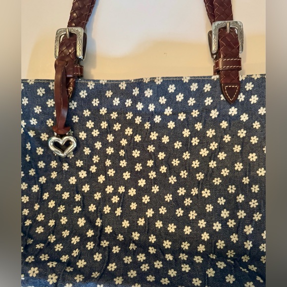 [Brighton] White Daisy Blue Denim and Braided Leather Purse 🌼